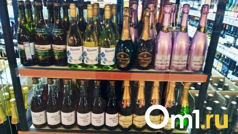 Омичка украла три бутылки алкоголя и может отправиться на два года за решётку