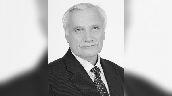 Умер выдающийся новосибирский стоматолог Павел Железный