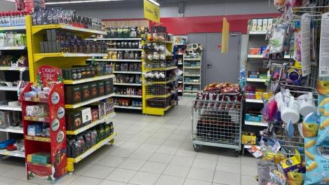 В Новосибирске проверили наличие социальных полок в магазинах