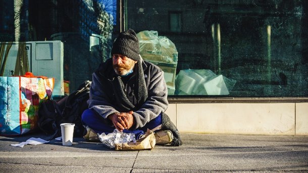 Полторы тысячи сертификатов могут получить бездомные в Новосибирской области