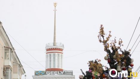 Не первая попытка: в Омске вновь сдают в аренду башню в Доме со шпилем