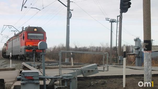 В Омской области на выходных перекроют переезд