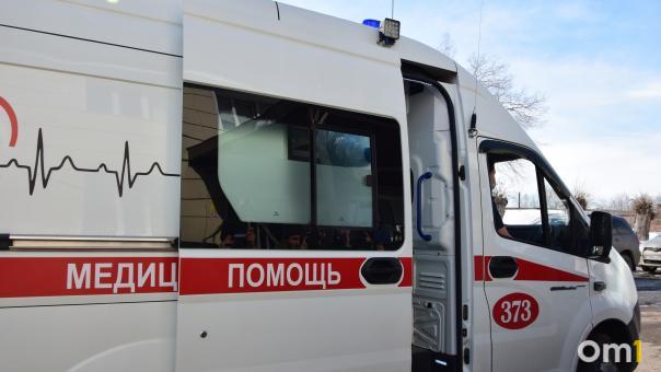 Врач рассказал, как в Омске выявляют омикрон