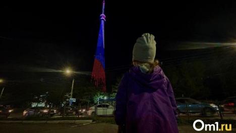 Блины и самовар: омская телебашня засияет праздничной подсветкой в честь Масленицы