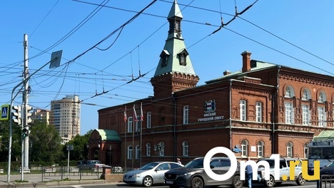 Избирательные участки открыты: в Омске начались выборы депутатов городского совета. LIVE