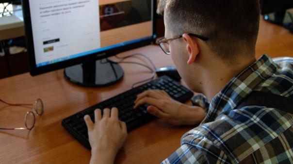 Масштабный сбой в работе мобильных операторов зафиксирован в Новосибирской области