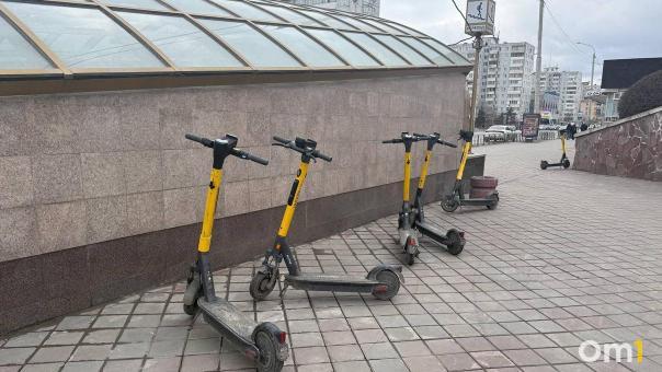 В Омске с начала сезона заблокировали уже 79 самокатов