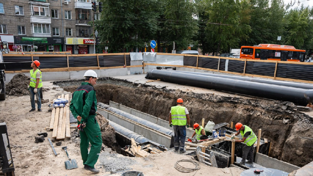 В Дзержинском районе Новосибирска меняют крупную теплосеть