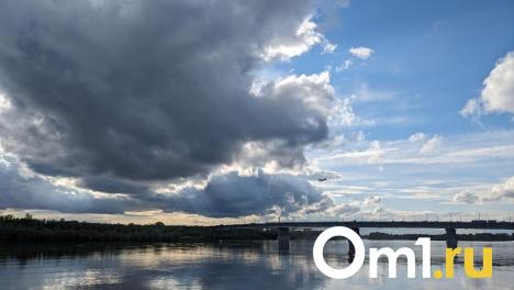 Омскую область накроет жара с грозами и шквалистым ветром