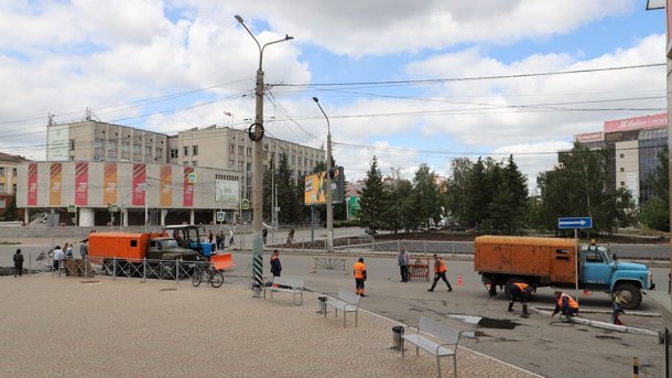 В центре Омска построят 10 новых остановок