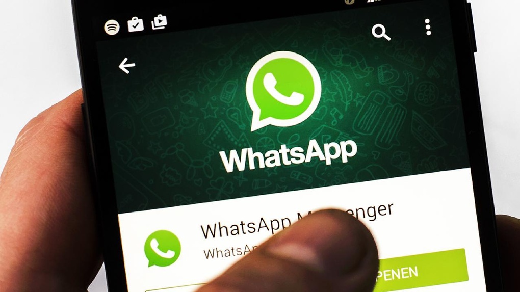 Бывший новосибирский полицейский торговал персональными данными через WhatsApp