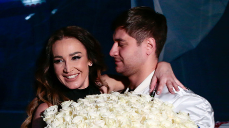 Экс-возлюбленная новосибирского блогера Давы Ольга Бузова пустила слух о беременности