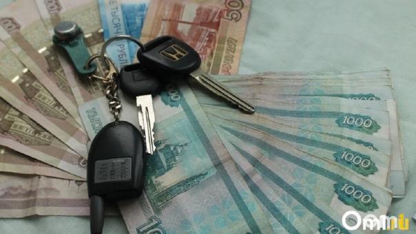 Безработный омич предлагал взятку за арестованную машину