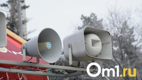 Из омского ТЦ «Мега» эвакуируют людей. Что происходит?