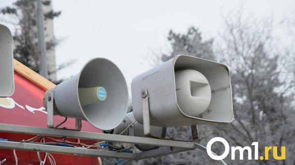 Из омского ТЦ «Мега» эвакуируют людей. Что происходит?
