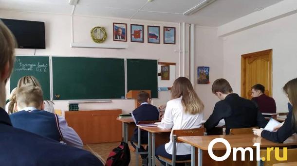 Из-за роста заболеваемости ОРВИ на карантин закрыли две новосибирские школы