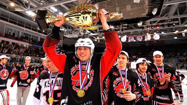 «Омские Ястребы» Евгения Корноухова: где они сейчас?