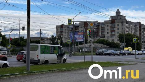 Водитель омской маршрутки объявил войну льготникам