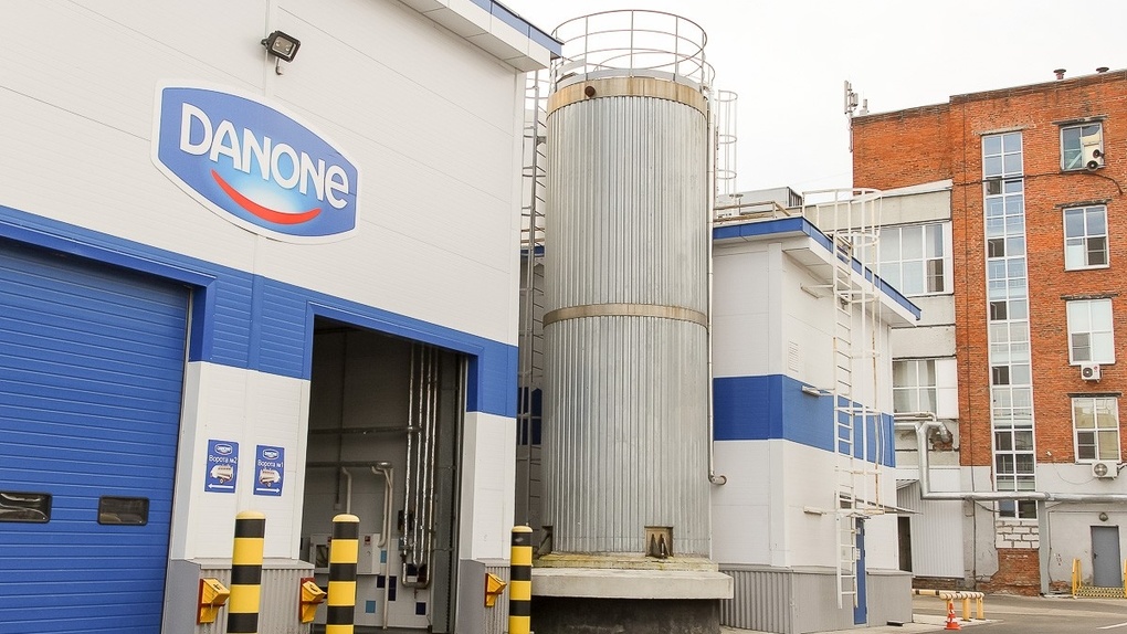 Danone прекратит импорт в Россию воды Evian и растительного молока Alpro