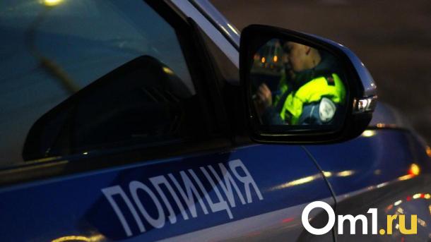 В Омске маленький мальчик оказался под колёсами машины