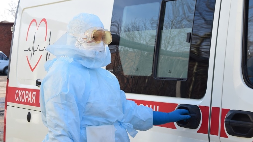 16 пенсионеров умерли от коронавируса в Новосибирске за сутки