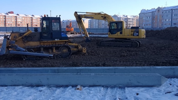 В Омске в микрорайоне Ясная поляна начали строить школу