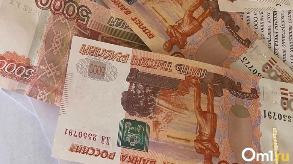 Для омских работников открыли вакансии с зарплатой от 100 тысяч рублей
