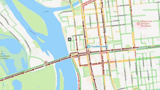 Центр Омска парализовало из-за прошедшей бури