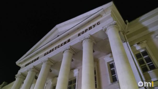 Бывшее здание Кадетского корпуса в Омске может рухнуть в любой момент