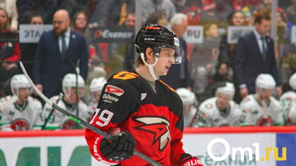 Ткачёв и Шарипзянов из «Авангарда» примут участие в матче против Овечкина