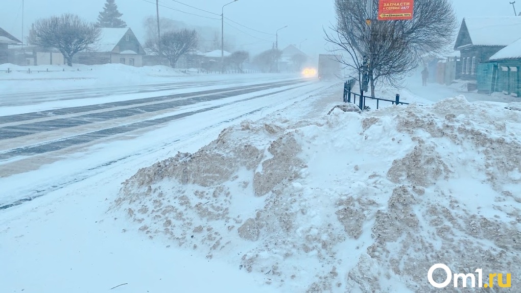 Омск попал в тройку городов-миллионников с лучшей уборкой снега