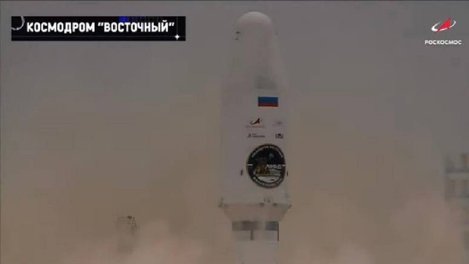 Россия запустила первую за 47 лет станцию на Луну