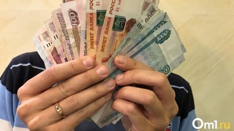 Рост выплат из-за санкций обещают россиянам