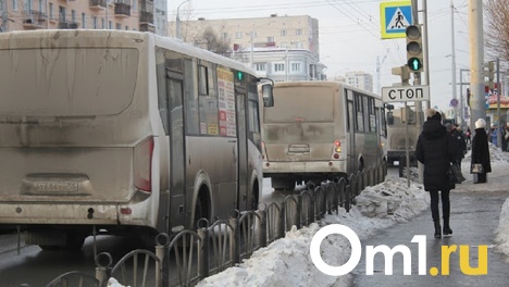 Водители омских маршруток всё чаще выходят в рейсы пьяными