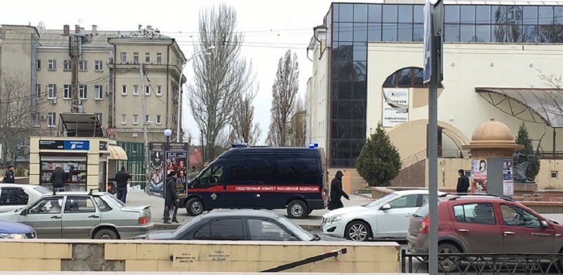 В Ростове-на-Дону рядом со школой взорвалась бомба, замаскированная под фонарик - ФОТО, ВИДЕО