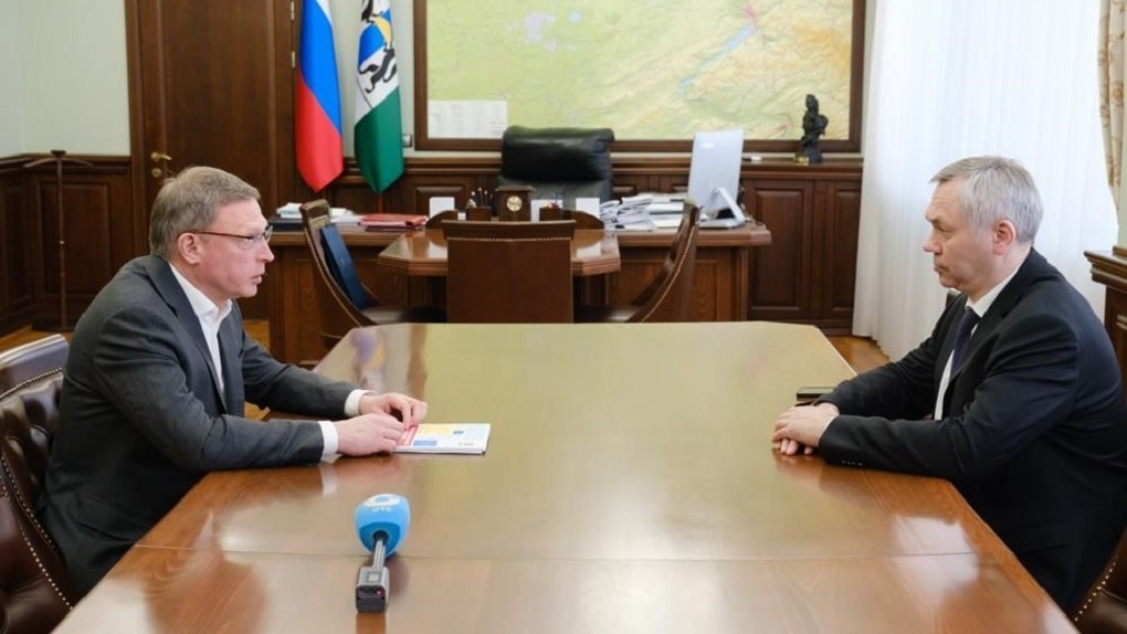 Омский губернатор Бурков обсудил сотрудничество с главой Новосибирской области