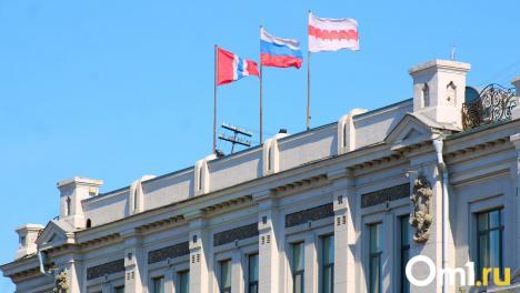 В Омской области увеличится число сотрудников в министерствах
