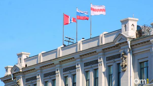 В Омской области увеличится число сотрудников в министерствах