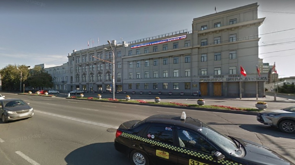 Улица гагарина омск. Улица Гагарина Омск 1989. Здание напротив мэрии. Транспорт мэрии.