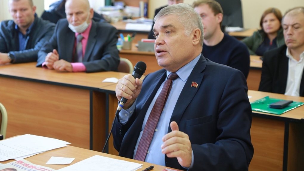 В Омске заговорили о выдвижении Алехина кандидатом в губернаторы от КПРФ