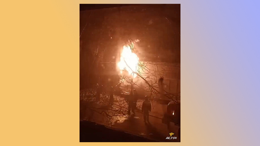Сгорел трансформатор: жители Ленинского района Новосибирска остались без света