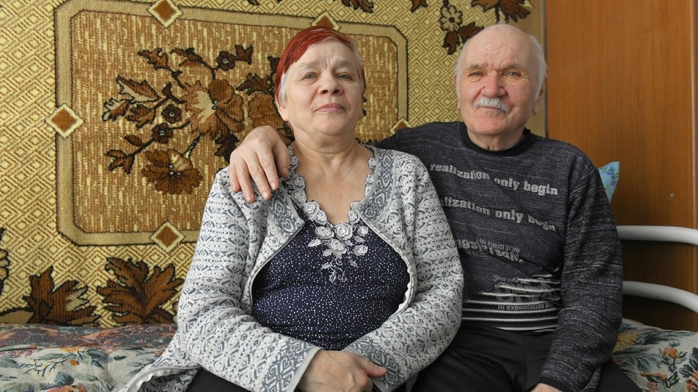 Из ветхого общежития в квартиру с четырёхразовым питанием: как живут в Омске пенсионеры из Тевриза