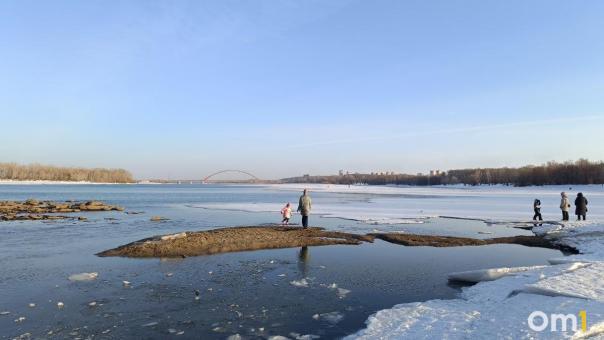 В реках Омской области зафиксировано экстремальное загрязнение марганцем
