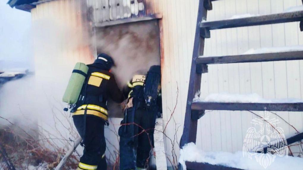 Пожар в Одесском районе Омской области унёс жизнь одного человека