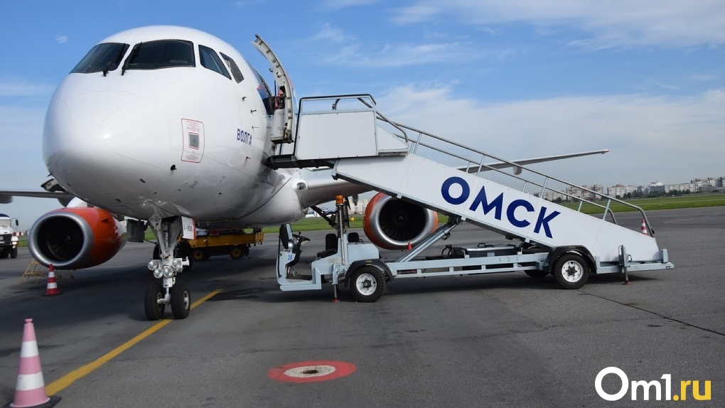 Омский аэропорт вернулся к работе после сообщений о минировании