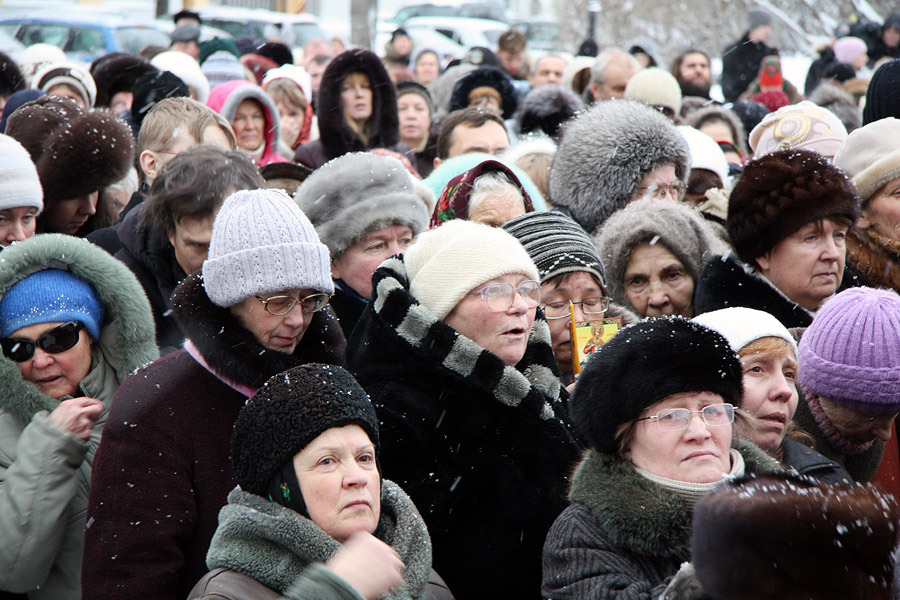 Левада-Центр: россияне начали осознавать, что страна входит в серьезный кризис