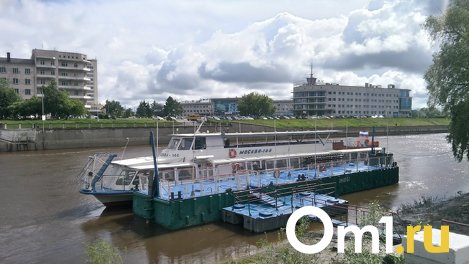 С понедельника по Иртышу начнут ходить пассажирские суда