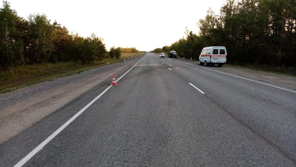 Под Омском насмерть разбился подросток на мотоцикле