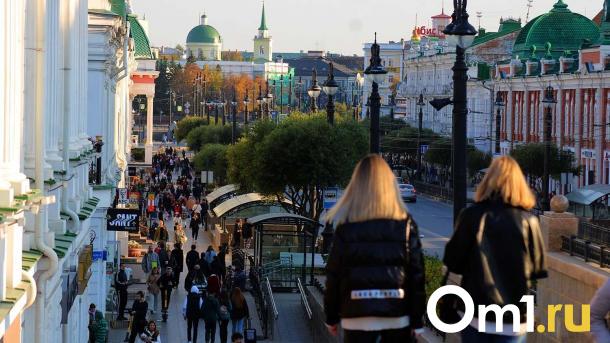 Песня омича Гализдры будет играть у курантов на Любинском ежедневно. Во сколько можно её услышать?