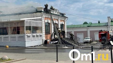 Сгоревший летом омский ресторан «Хочу Пури» объявил о найме сотрудников